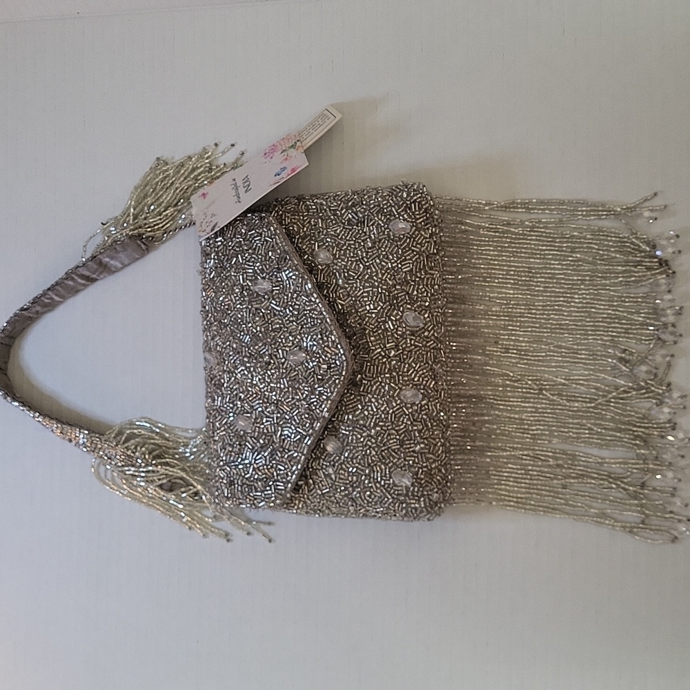 NWT Silver‎ Beaded Fringe Evening Bag